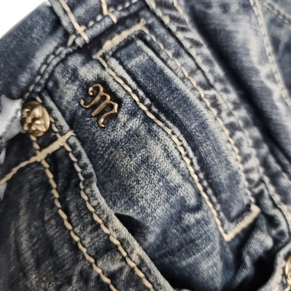 Miss Me Like a Prayer Boot Cut Jeans JP5046312 Size 31 - Picture 4 of 10